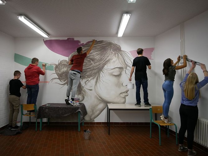 Herbstfest mit gro&szlig;er B&uuml;hnenshow (Foto: Borchlachschule Artern)