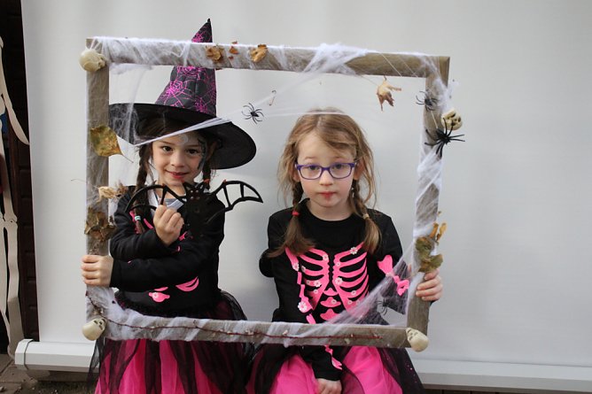 Am Franzberg war es zum Gruseln (Foto: Karl-Heinz Herrmann) Am Franzberg war es zum Gruseln (Foto: Karl-Heinz Herrmann)