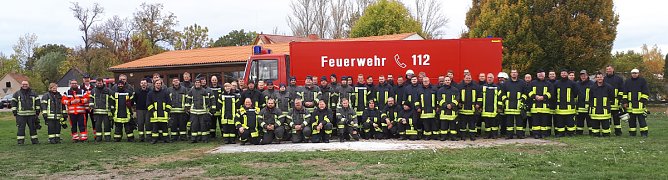 Ausbildungssamstag der Feuerwehren im Bereich Artern (Foto: Sven Linke) Ausbildungssamstag der Feuerwehren im Bereich Artern (Foto: Sven Linke)