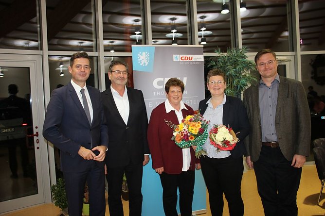 CDU wählte Kandidatin für Wahlkreis 11 (Foto: Karl-Heinz Herrmann) CDU wählte Kandidatin für Wahlkreis 11 (Foto: Karl-Heinz Herrmann)