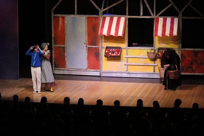 Zwerg Nase begeisterte (Foto: Karl-Heinz Herrmann) Zwerg Nase begeisterte (Foto: Karl-Heinz Herrmann)