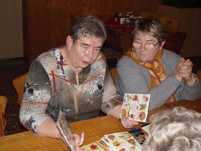 Bastel- und Geschenkideen im WB 4 pr&auml;sentiert (Foto: Thomas Leipold)