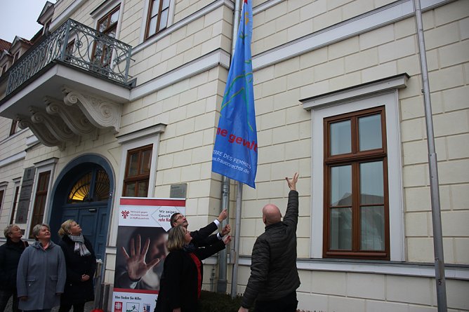 Keine Gewalt an Frauen (Foto: Karl-Heinz Herrmann)