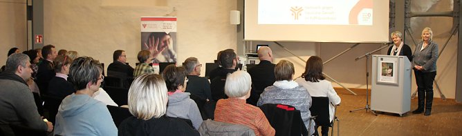 Sondershausen steht zum Frauenhaus (Foto: Karl-Heinz Herrmann)