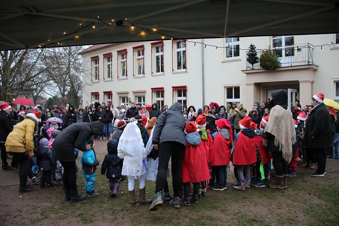 Weihnachtsmarkt in der Kita (Foto: Karl-Heinz Herrmann)