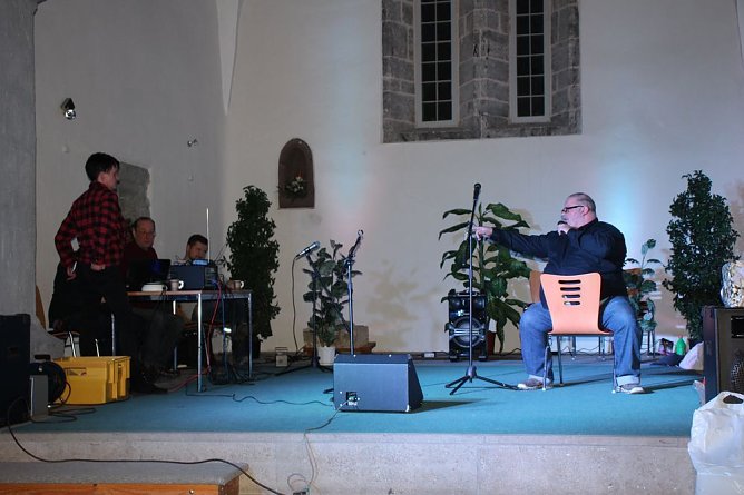Zu Gunsten des Sole-Schwimmbads Artern (Foto: Karl-Heinz Herrmann)