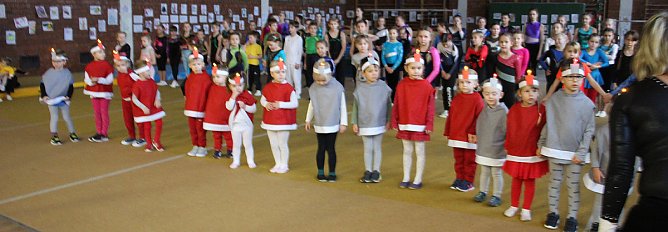 Jubil&auml;um - 20 Mal Weihnachtsturnen (Foto: Karl-Heinz Herrmann)