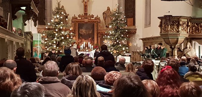 "Es weihnachtet schon...." (Foto: Katharina Weizel) "Es weihnachtet schon...." (Foto: Katharina Weizel)