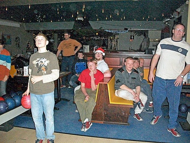 Jugendfeuerewehr Esperstedt (Foto: Jugendfeueerwehr Esperstedt) Jugendfeuerewehr Esperstedt (Foto: Jugendfeueerwehr Esperstedt)