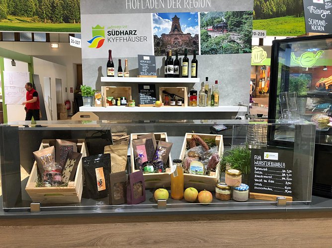 Dank für ihr bürgerschaftliches Engagement (Foto: Landratsamt Kyffhäuserkreis) Dank für ihr bürgerschaftliches Engagement (Foto: Landratsamt Kyffhäuserkreis)