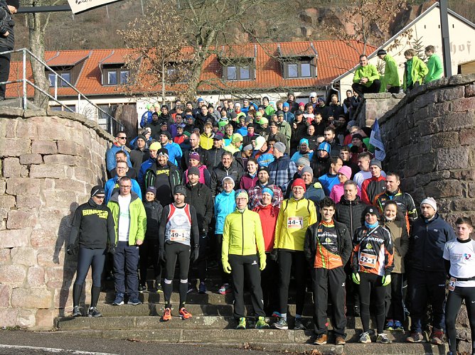 Sonne, Eis und volles Haus... (Foto: KBLV) Sonne, Eis und volles Haus... (Foto: KBLV)