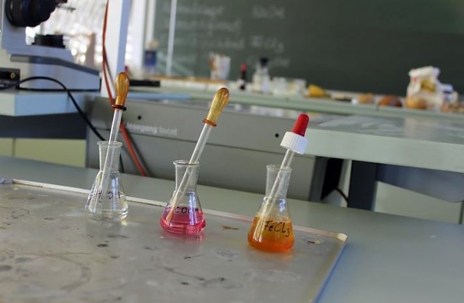 Offene Tür am SBZ (Foto: Karl-Heinz Herrmann) Offene Tür am SBZ (Foto: Karl-Heinz Herrmann)