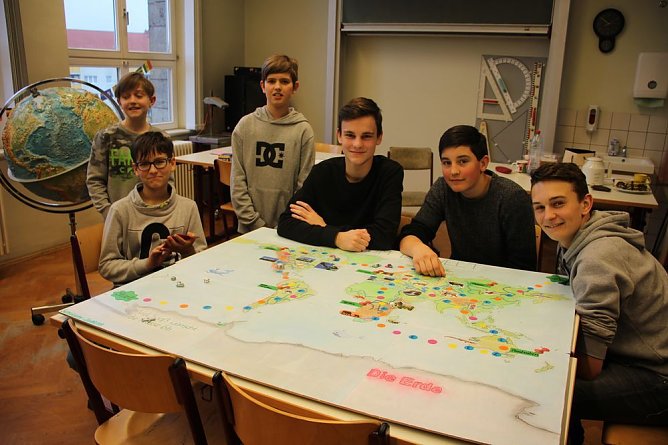 Ansturm aufs Gymnasiums (Foto: Karl-Heinz Herrmann)