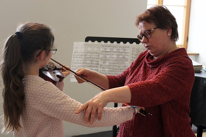 Fr&uuml;hjahrscamp f&uuml;r junge Geiger gestartet (Foto: Jana Gro&szlig;)