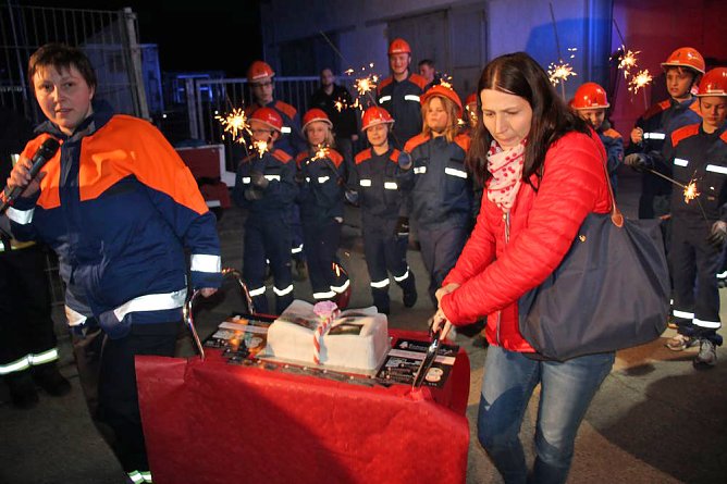 Freiwillige Feuerwehr präsentierte HLF20 (Foto: Karl-Heinz Herrmann) Freiwillige Feuerwehr präsentierte HLF20 (Foto: Karl-Heinz Herrmann)