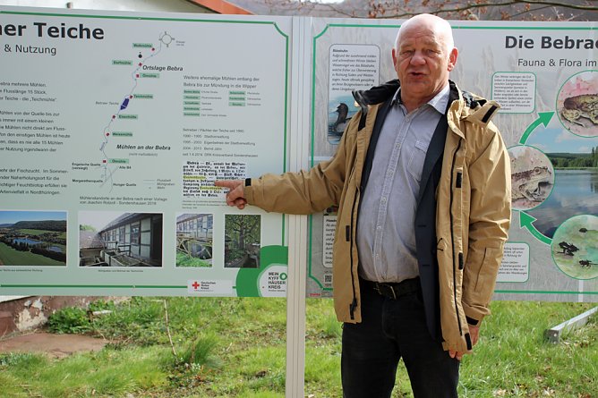 Natur und Schwimmen, das passt (Foto: Karl-Heinz Herrmann) Natur und Schwimmen, das passt (Foto: Karl-Heinz Herrmann)