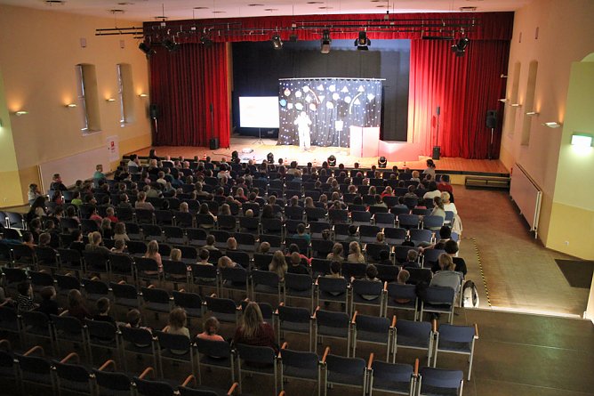 Mit Clown Hajo für mehr Sicherheit (Foto: Karl-Heinz Herrmann) Mit Clown Hajo für mehr Sicherheit (Foto: Karl-Heinz Herrmann)