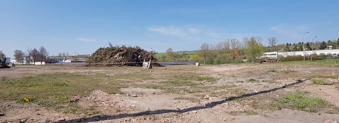 Ostersonntag letztes Osterfeuer im Gewerbegebiet SONLUX/ELSO (Foto: Tobias Schneegans) Ostersonntag letztes Osterfeuer im Gewerbegebiet SONLUX/ELSO (Foto: Tobias Schneegans)