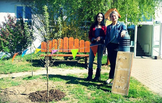 TAG DES BAUMES IM HOC (Foto: Susanne Stadermann & Katrin Sieber)