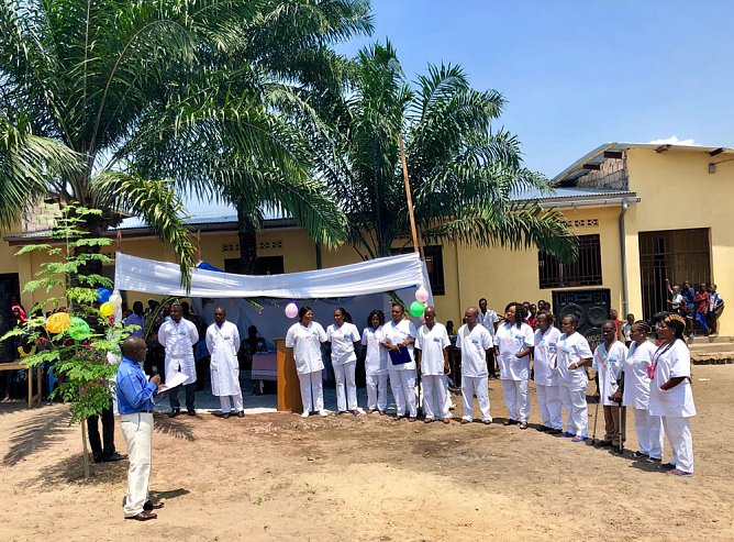 Gesundheitszentrum in Maluku eingeweiht (Foto: Jürgen Hauskeller) Gesundheitszentrum in Maluku eingeweiht (Foto: Jürgen Hauskeller)