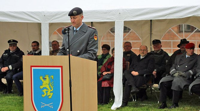 Vereidigung an neuem Ort (Foto: Karl-Heinz Herrmann)