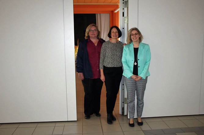 Raumteiler mit D&auml;mmfunktion eingebaut (Foto: Karl-Heinz Herrmann)