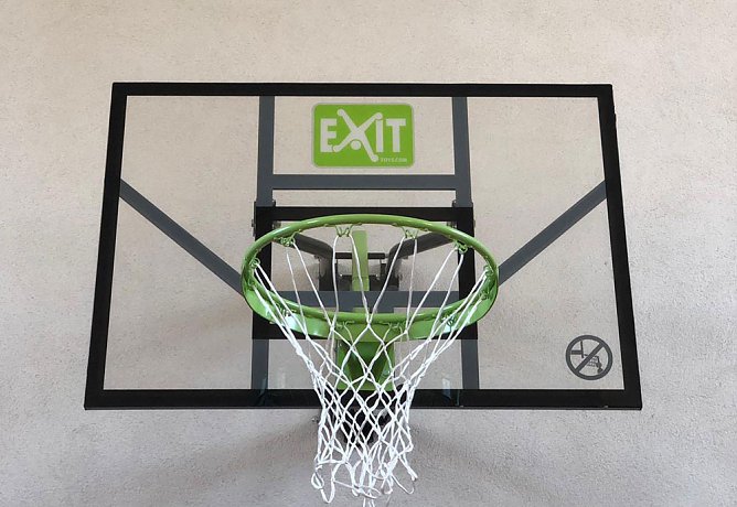 F&uuml;r Oberspier eine Basketball-Korb-Anlage (Foto: Tobias Schneegans)