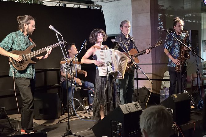 Rezension zum Konzert (Foto: Fred Böhme) Rezension zum Konzert (Foto: Fred Böhme)