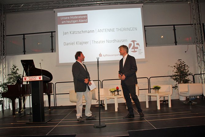 Lockere Gespr&auml;chsrunden zum Jubil&auml;um (Foto: Karl-Heinz Herrmann)