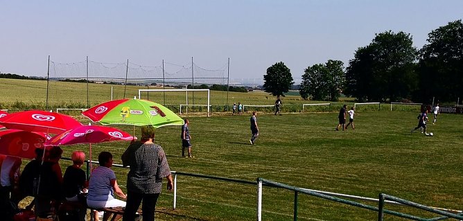 Schernberger trotzten Hitze zum Vereinsfest (Foto: privat)