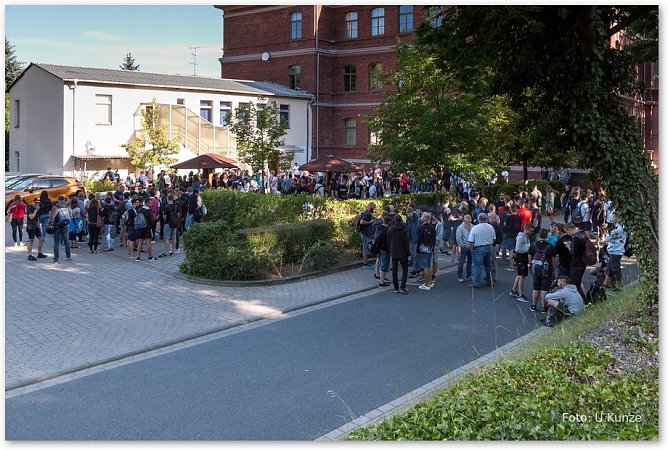 Ende des Schuljahres am SBZ Kyffhäuserkreis (Foto: Fotokurs SBZ) Ende des Schuljahres am SBZ Kyffhäuserkreis (Foto: Fotokurs SBZ)