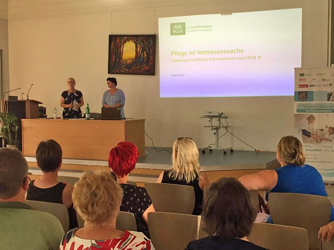 Veranstaltung Pflege in Bad Frankenhausen (Foto: Landratsamt Kyffhäuserkreis) Veranstaltung Pflege in Bad Frankenhausen (Foto: Landratsamt Kyffhäuserkreis)