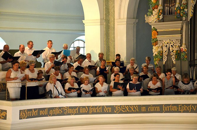 Zum zweiten Mal singt es sich entspannter�. (Foto: Dr. Roland H&auml;rtel)