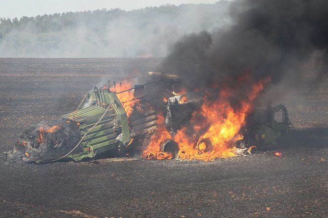 Brand in Neuheide (Foto: Silvio Dietzel) Brand in Neuheide (Foto: Silvio Dietzel)