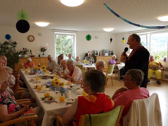 Sommerfest in der Tagespflege Östertal (Foto: Yvonne Kraft) Sommerfest in der Tagespflege Östertal (Foto: Yvonne Kraft)
