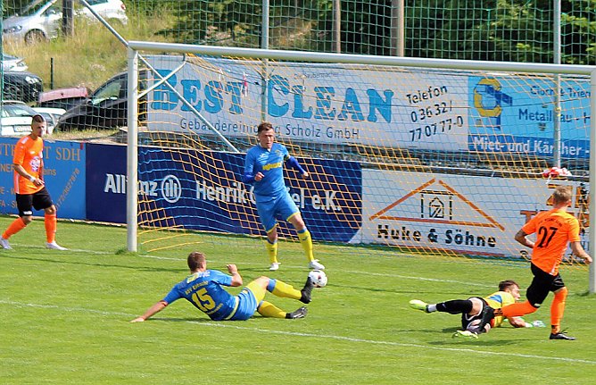 Gegen Favoriten sehr schwer getan (Foto: Karl-Heinz Herrmann) Gegen Favoriten sehr schwer getan (Foto: Karl-Heinz Herrmann)