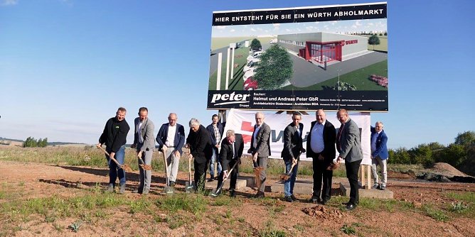 Spatenstich im neuen Gewerbegebiet (Foto: Heidrun Fischer)