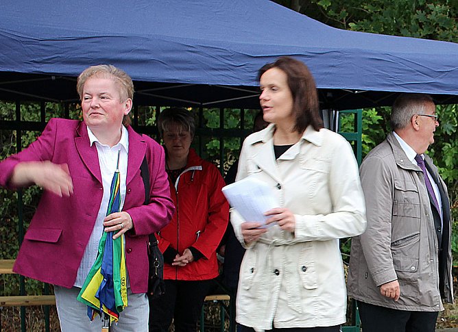 Anti-Drogen-Zug Revolution Train (Foto: Karl-Heinz Herrmann) Anti-Drogen-Zug Revolution Train (Foto: Karl-Heinz Herrmann)