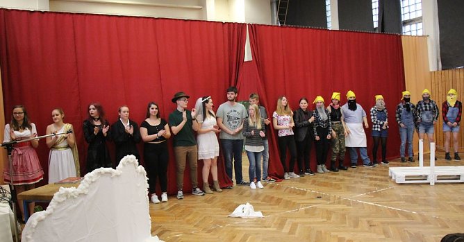 Wieder großartiges Kinderfest an der Fachschule (Foto: Karl-Heinz Herrmann) Wieder großartiges Kinderfest an der Fachschule (Foto: Karl-Heinz Herrmann)