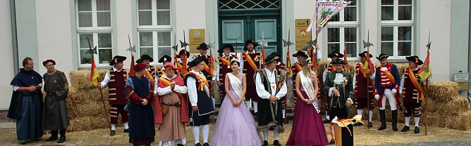 Hausm&auml;nner zogen durch die Kurstadt (Foto: Karl-Heinz Herrmann)
