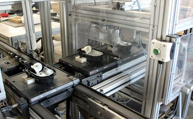 Spende f&uuml;r Loh-Orchester und neuste Technologien (Foto: Karl-Heinz Herrmann)