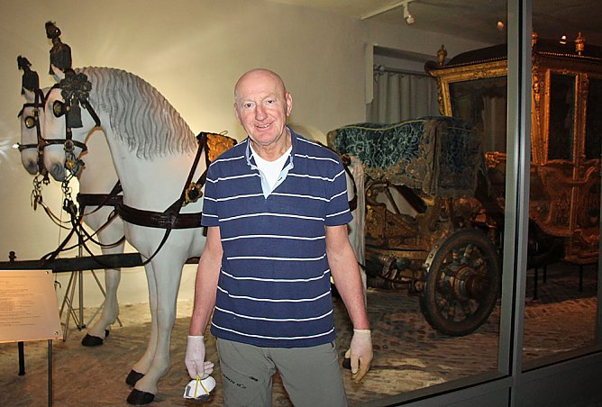 "T&Uuml;V" f&uuml;r Goldene Kutsche (Foto: Karl-Heinz Herrmann)