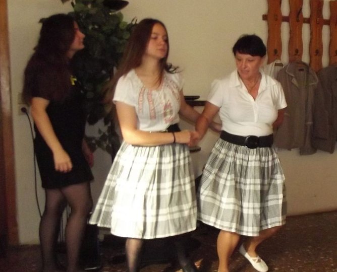 Herbstfest im WB 4 mit G&auml;sten (Foto: Thomas Leipold)