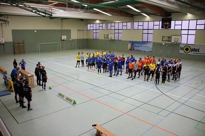 12. Sponsorencup in Sondershausen gestartet (Foto: Karl-Heinz Herrmann) 12. Sponsorencup in Sondershausen gestartet (Foto: Karl-Heinz Herrmann)
