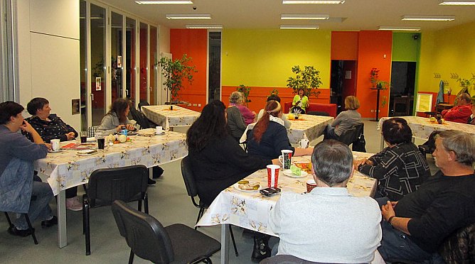 Gelungener Leseabend im Freizeitzentrum Artern (Foto: Freizeitzentrum Artern) Gelungener Leseabend im Freizeitzentrum Artern (Foto: Freizeitzentrum Artern)