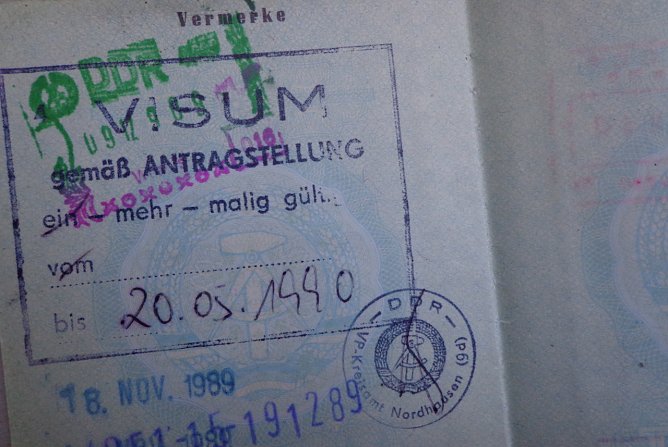 Reisepass DDR (Foto: Hans Georg Backhaus) Reisepass DDR (Foto: Hans Georg Backhaus)