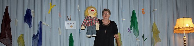 Vorlese-Event in Großfurra (Foto: Karl-Heinz Herrmann) Vorlese-Event in Großfurra (Foto: Karl-Heinz Herrmann)