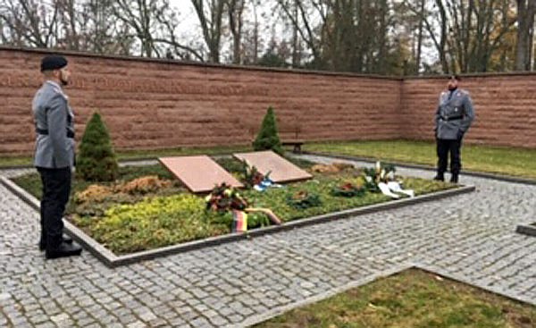 Volkstrauertag in Artern (Foto: Gerlinde Schilling)