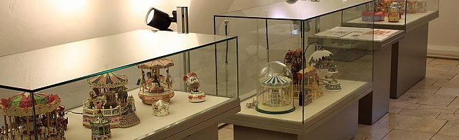 Spieluhren &uuml;ber Spieluhren (Foto: Karl-Heinz Herrmann)