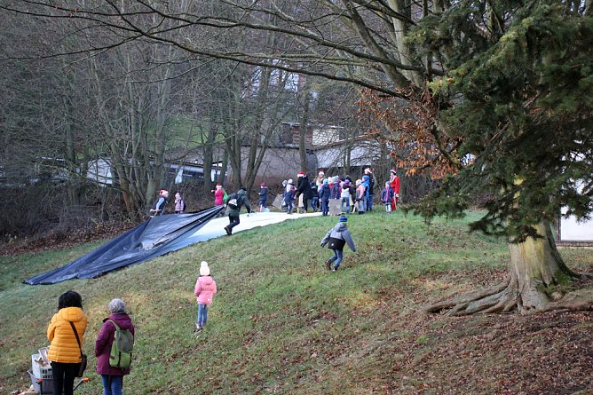 Weihnachtsfest f&uuml;r Kinder (Foto: Karl-Heinz Herrmann)